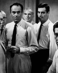 12 Người Đàn Ông Giận Dữ